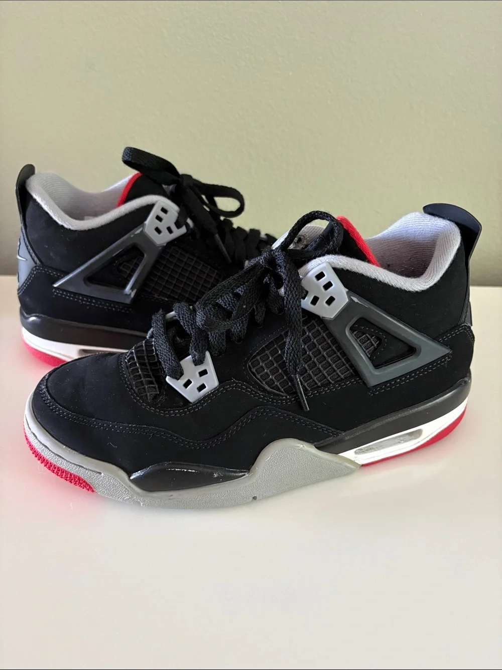Nike Air Jordan 4 Retro OG 'Bred' Youth Size 5